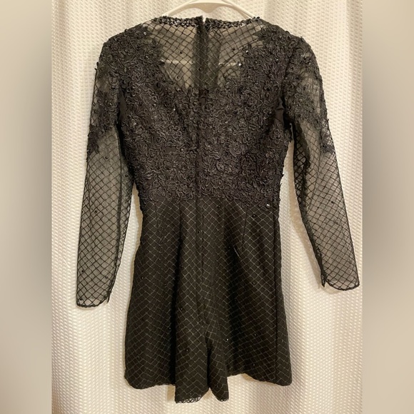Black Lace & Beaded Long Sleeve Romper Size Small - Picture 4 of 4
